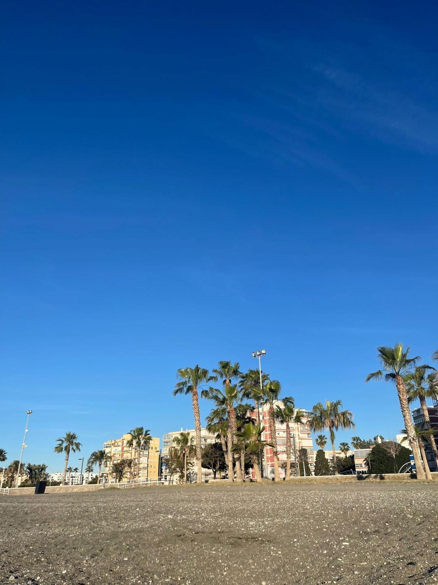 Little Sailboat - Centro De Torre Del Mar